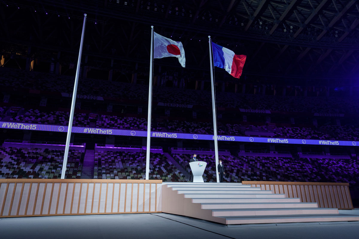 flags800