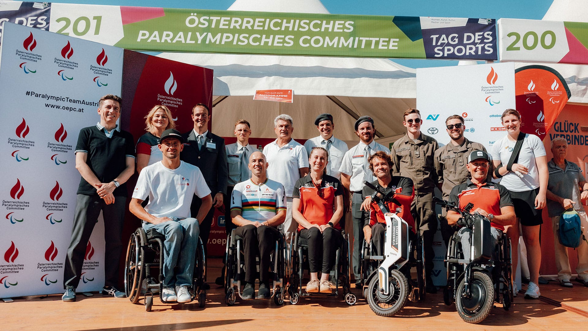 Tag-des-Sports-Gruppenfoto