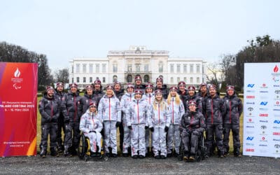 19 Athlet:innen bilden das Paralympic Team Austria